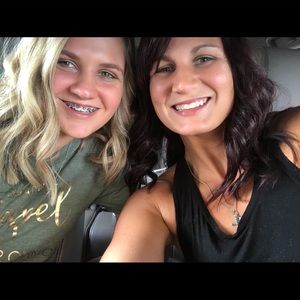 Meet your Posher, Andrea